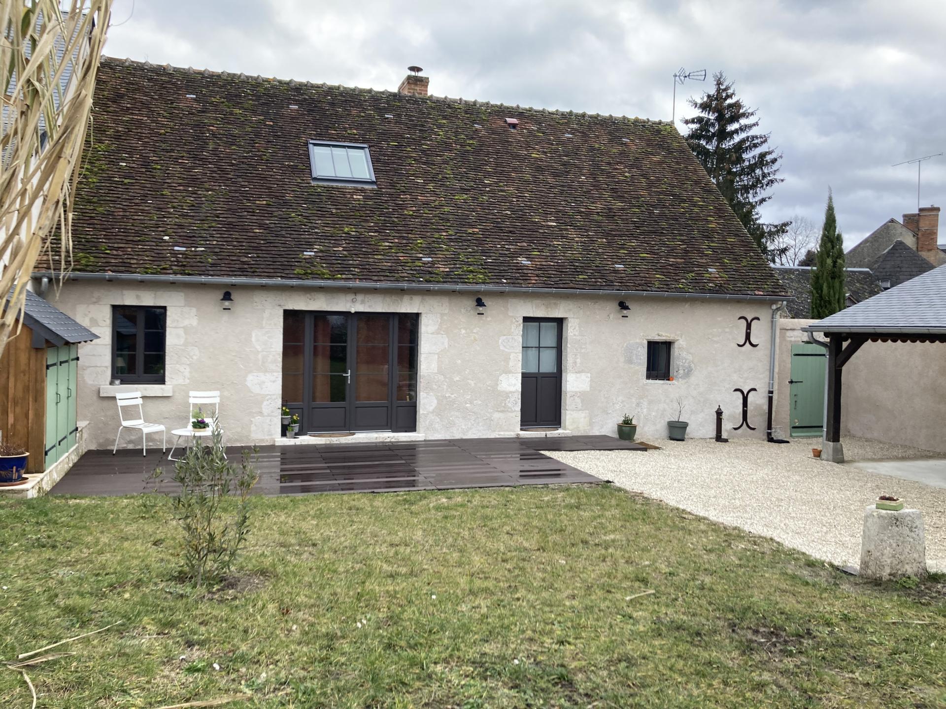 Gite - côté cour
